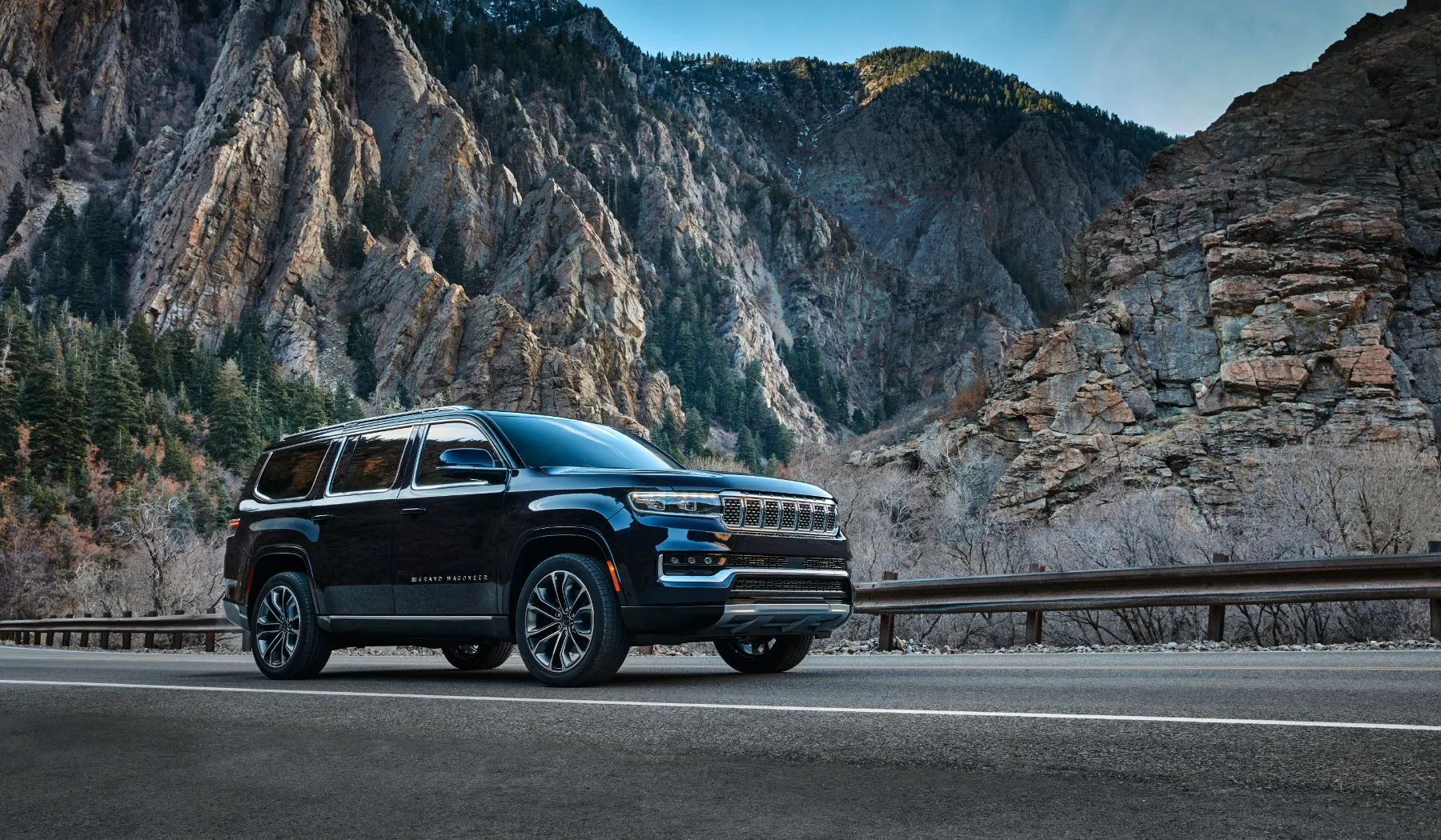 grand-wagoneer-easirent
